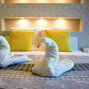 Apartamenty Homely Place Serce Poznania - Stary Rynek - Parking Познань