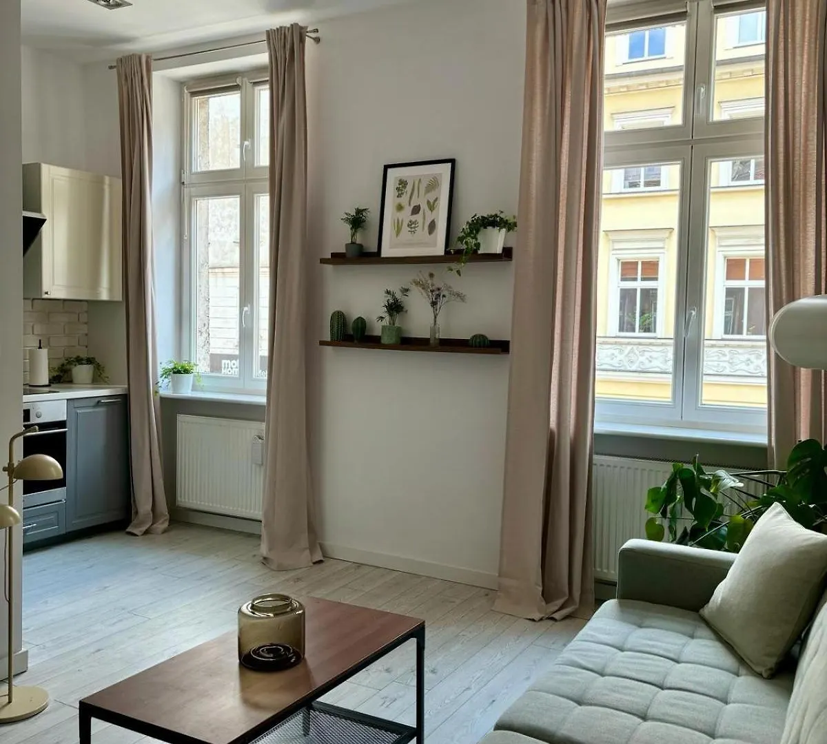 Klimatyczne Mieszkanie W Centrum Poznan Apartment